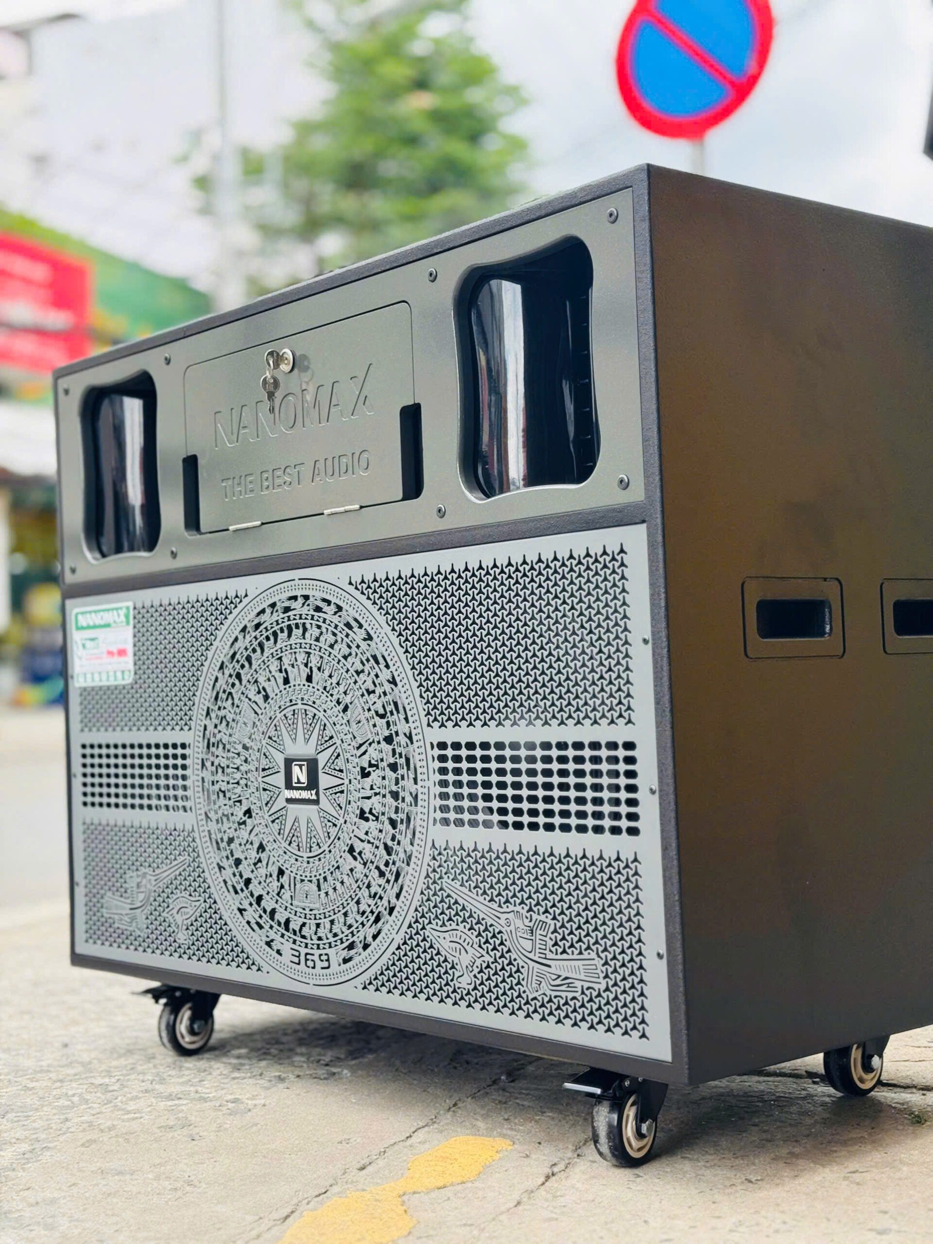 Loa Điện NANOMAX PRO-909i Phiên Bản Lưới Trống Đồng