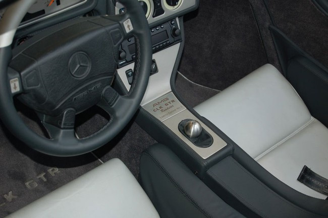Cần số xe hơi của Mercedes-Benz CLK GTR