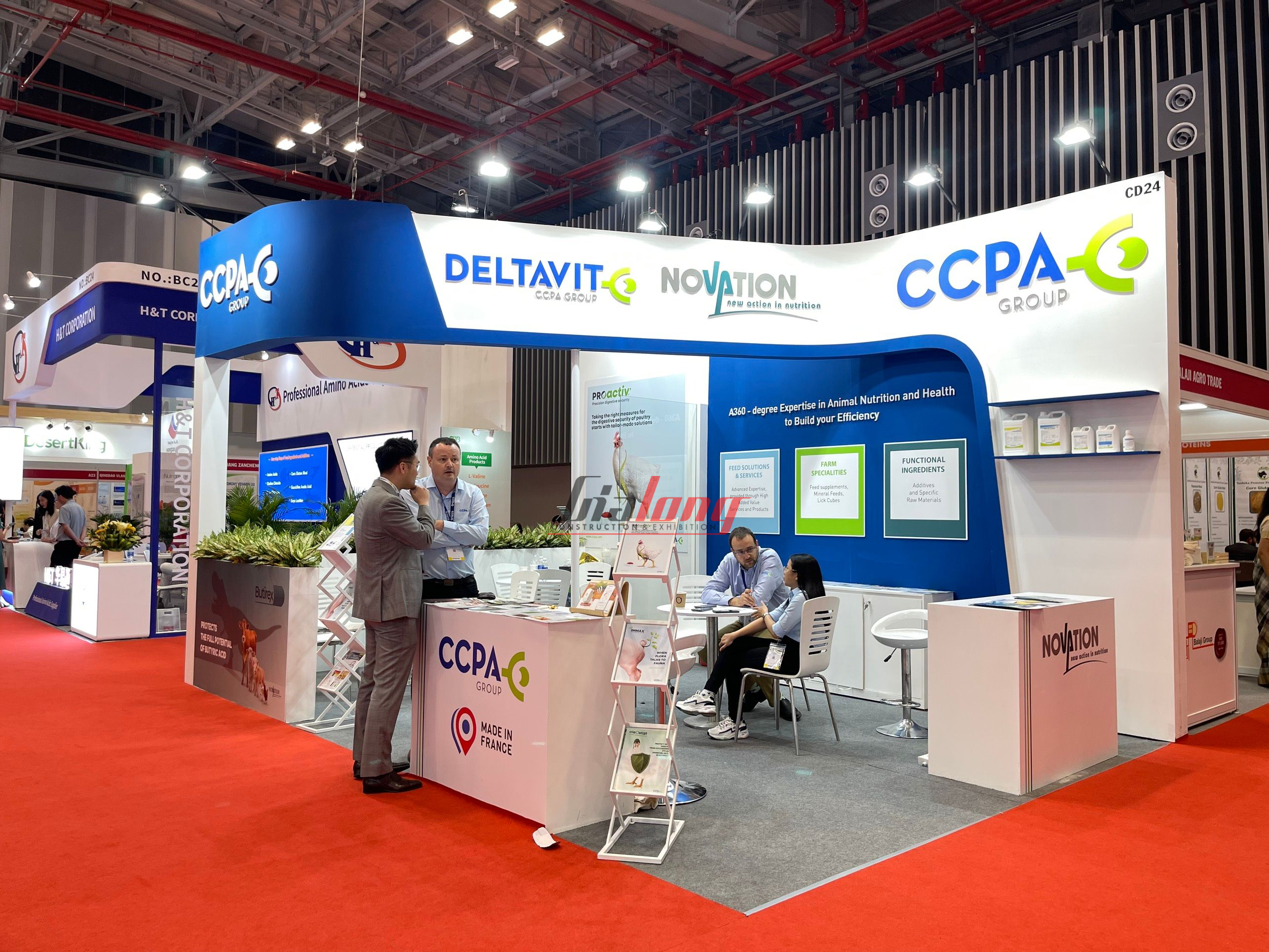 The booth was completed by Gia Long