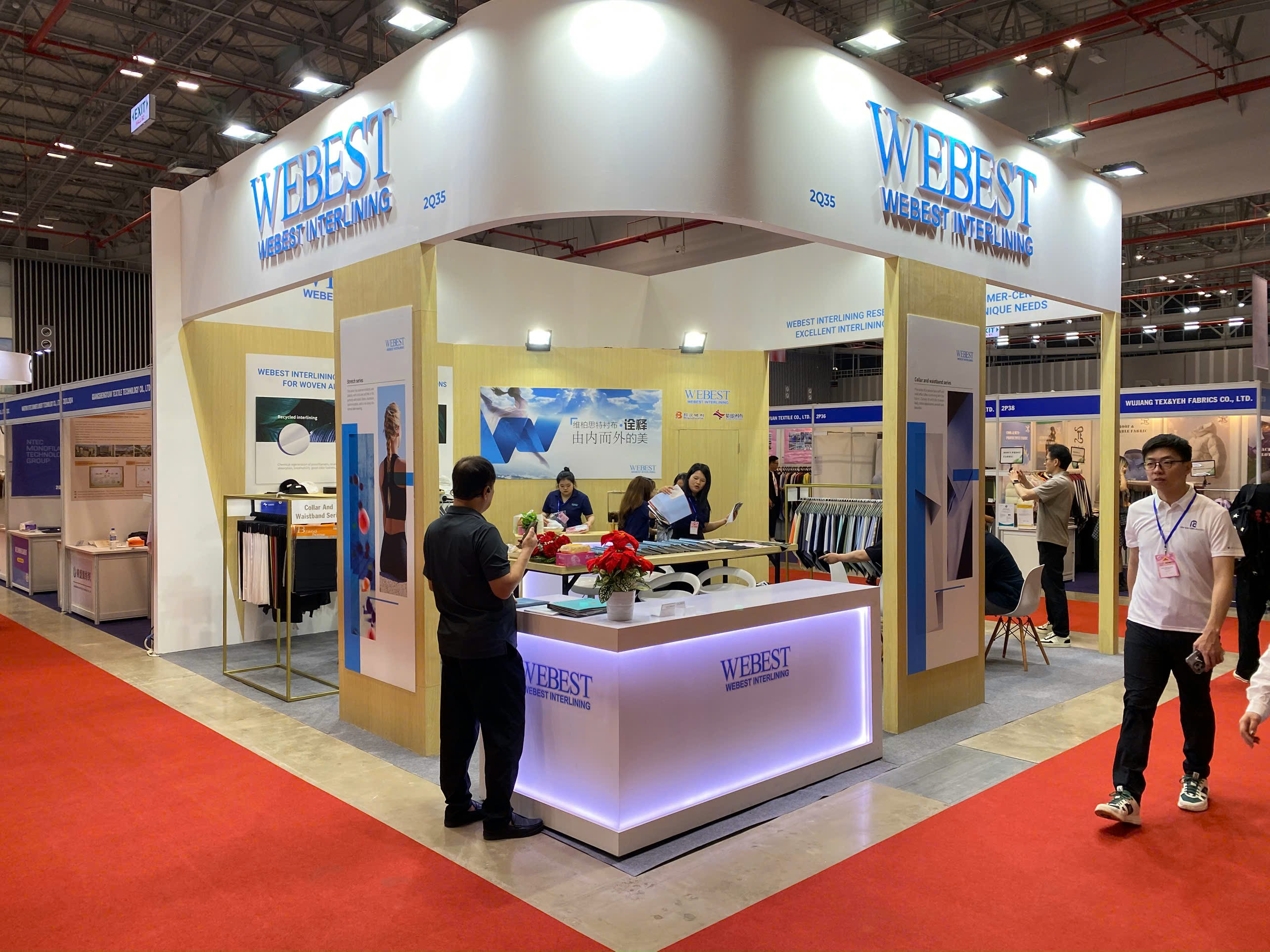 Gian hàng Webest tại triển lãm SaigonTex được thi công thực hiện bởi Gia Long