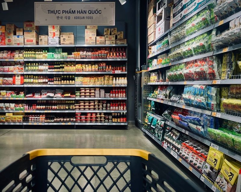 Mẫu 4 - Thiết kế cửa hàng tiện lợi với không gian mở Mẫu 4 - Thiết kế cửa hàng tiện lợi với không gian mở