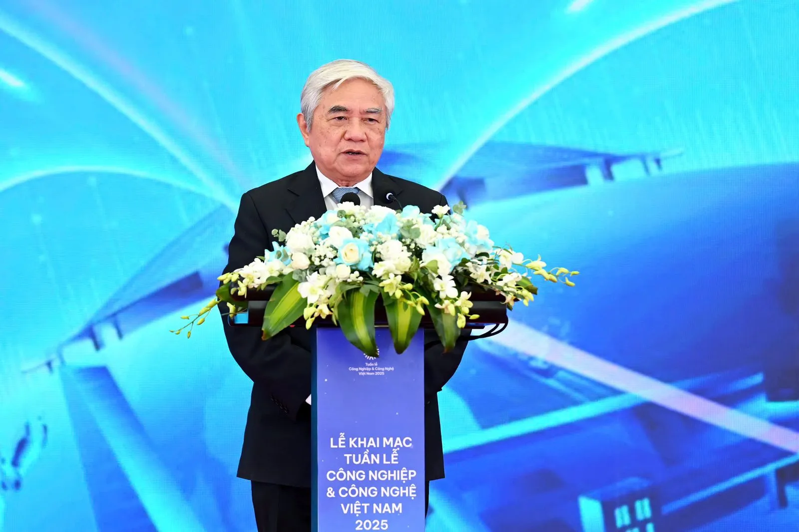 Phát biểu từ lãnh đạo và chuyên gia tại buổi khai mạc VIIF 2025