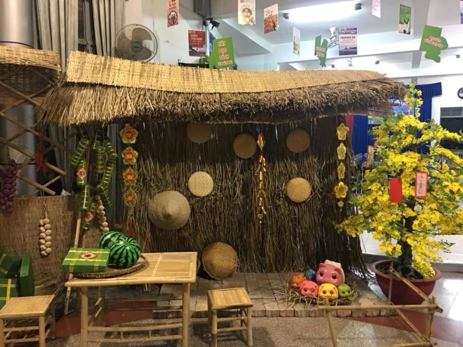Mẫu gian hàng hội chợ quê dành cho học sinh