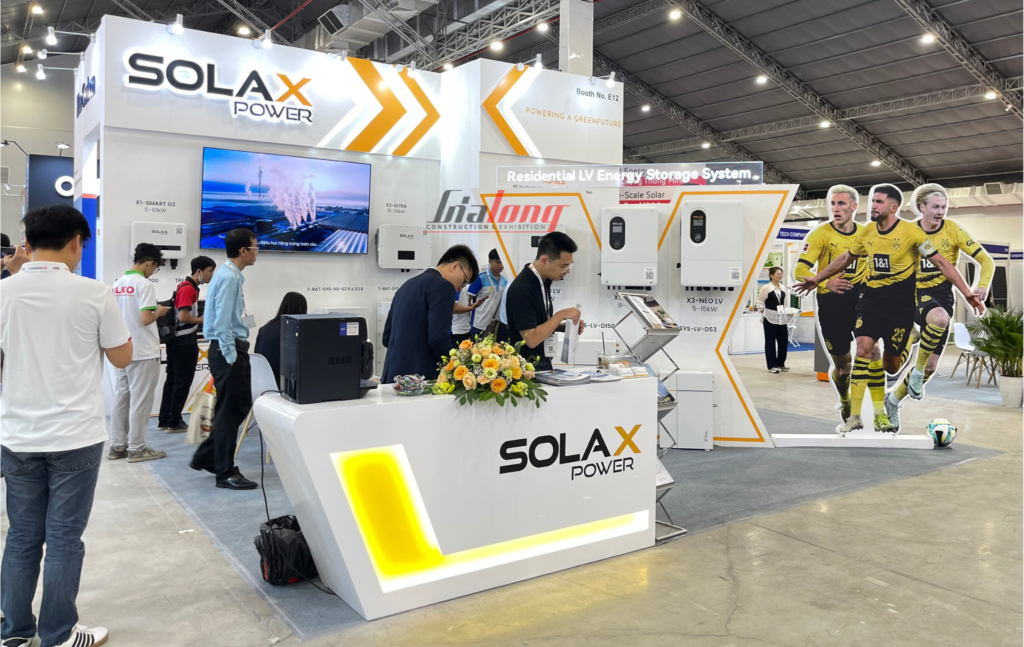 Solax – Exhibition booth at the Energy Expo.