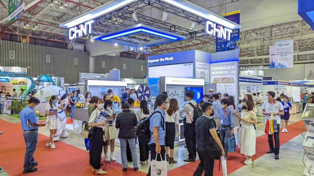 A large number of visitors at the electrical energy industry exhibition