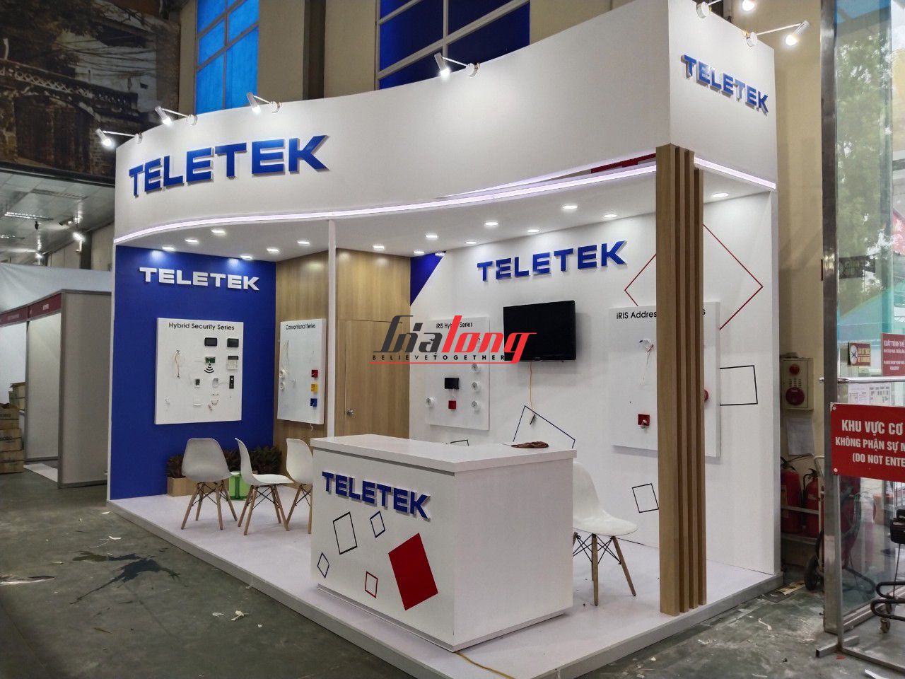The booth was completed by Gia Long