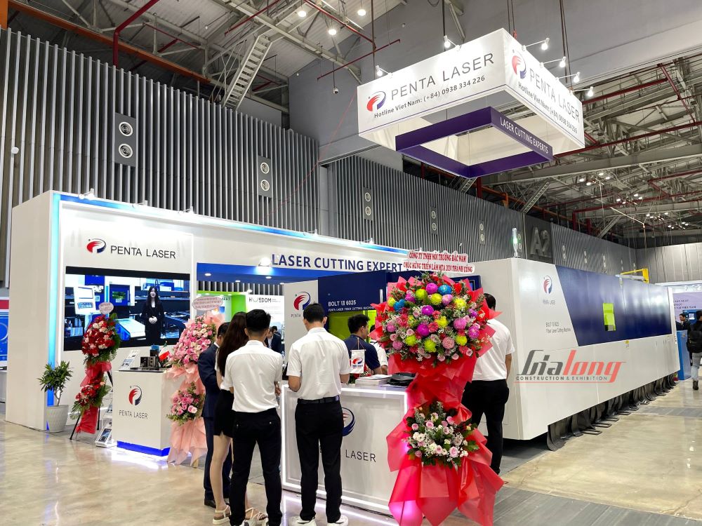 Gian hàng Gia Long thi công thuộc lĩnh vực thiết bị máy móc