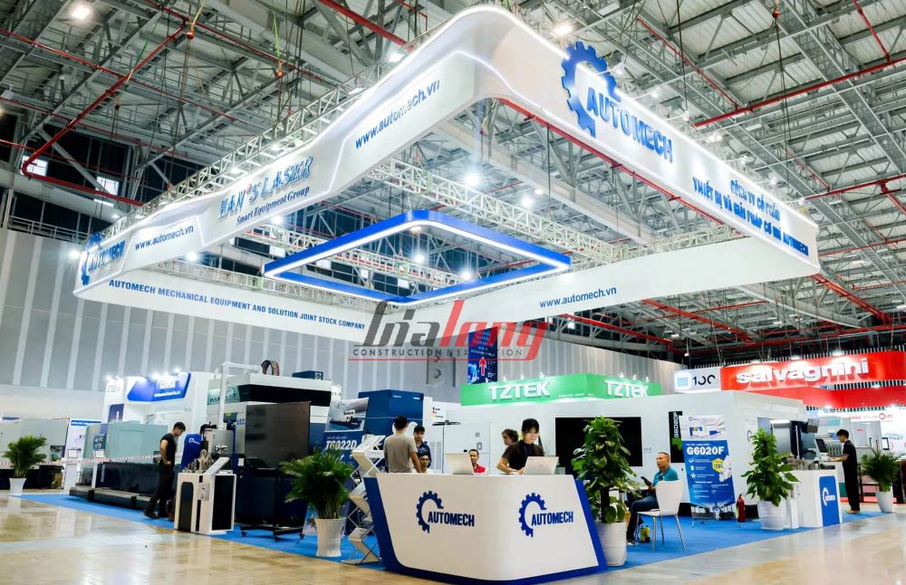 Thi công và thiết kế gian hàng được thực hiện bởi Gia Long Thi công và thiết kế gian hàng được thực hiện bởi Gia Long