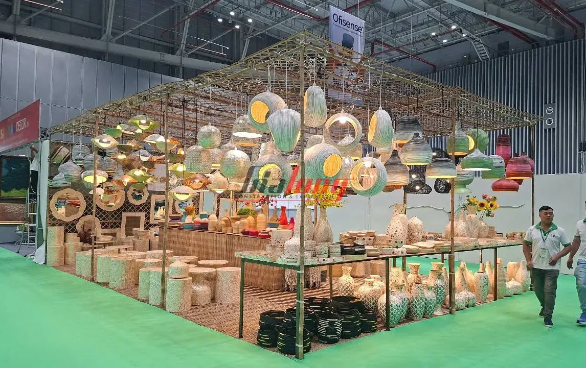 Gia Long là đơn vị thiết kế gian hàng hội chợ triển lãm chuyên nghiệp Gia Long là đơn vị thiết kế gian hàng hội chợ triển lãm chuyên nghiệp