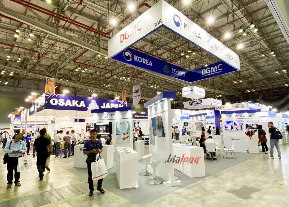 Additional exhibition stand costs to consider Additional exhibition stand costs to consider